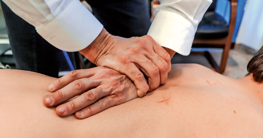 Origini Chiropratica? Non nasce per curare il mal di schiena
